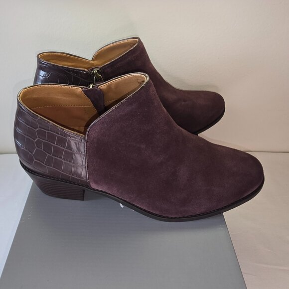 Vionic Marissa bootie, Women's US Size 11, Chocolate Suede/Croc Water resistant - Picture 1 of 7